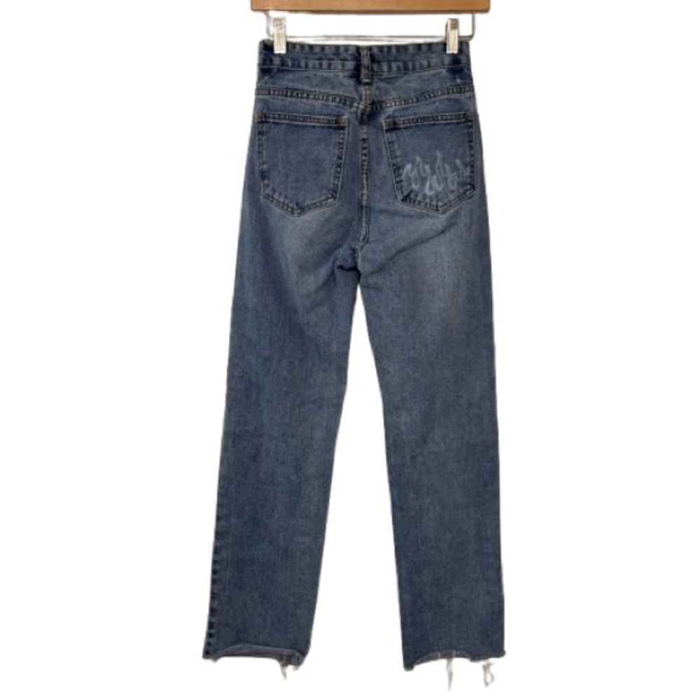 Pretty Little Thing Light Wash Flame Pocket High Rise Straight Leg Jeans Size 0 - Picture 3 of 9